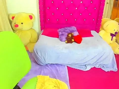 naomi_johnson webcam