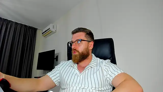 Findom_guy webcam