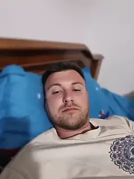 hugedickedd webcam