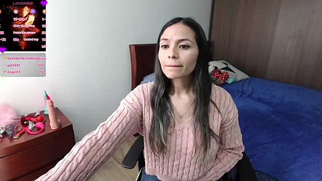 Luanarhoades webcam