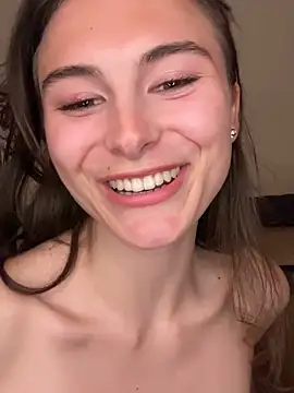 SophiiaStarr webcam