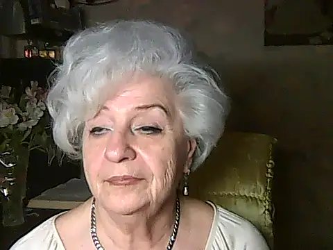 ValeriaKroww webcam