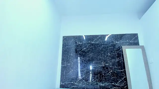 Maddie_01 webcam