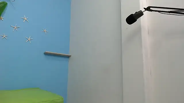 skinnylolita18 webcam
