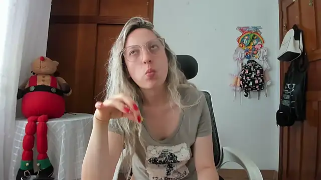Adele_johnsonn1