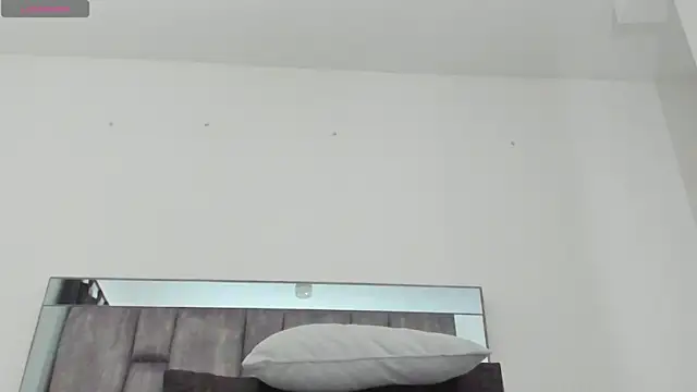 alyssia_ocean webcam