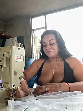 Indira_Nahali1 live sex cam