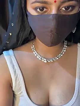 HeartQueen05 webcam