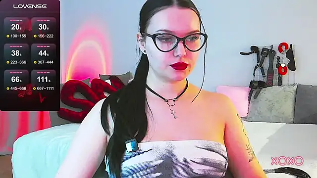 Miss_Vic webcam