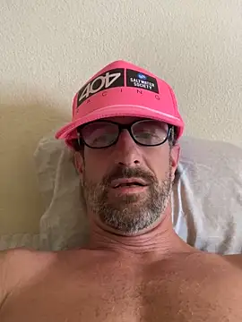Pink-Tip-Bunny webcam