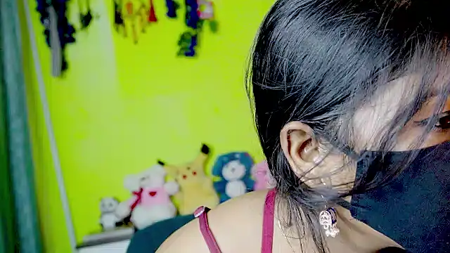 sexyhoney27 webcam