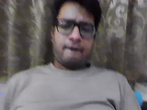 InnocentFlirtt webcam