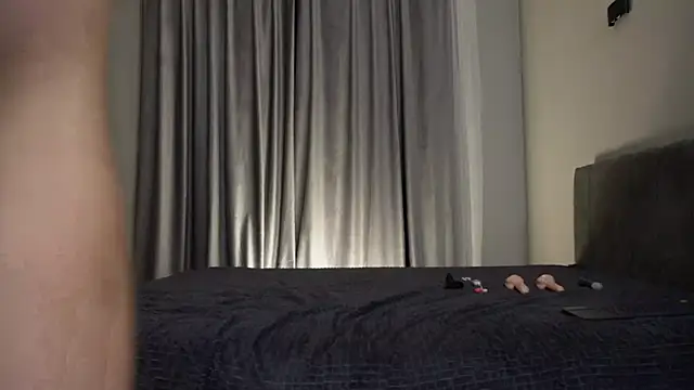 Nik_Sharp webcam