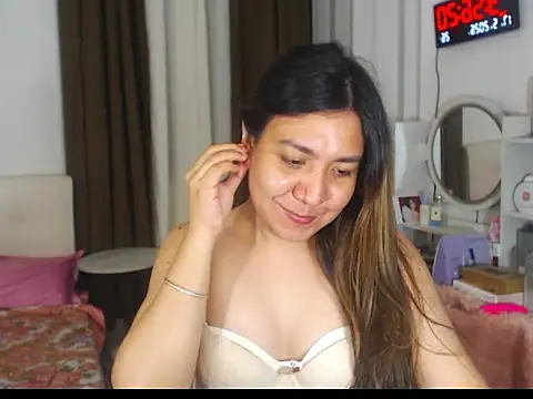 stellahugeX webcam