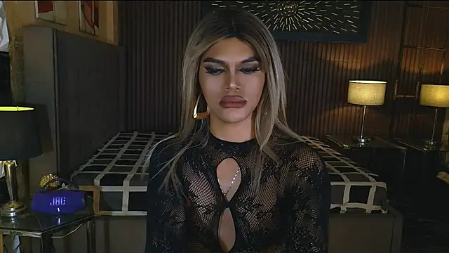 ElegantKellyTS webcam