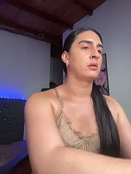 lola_diez webcam