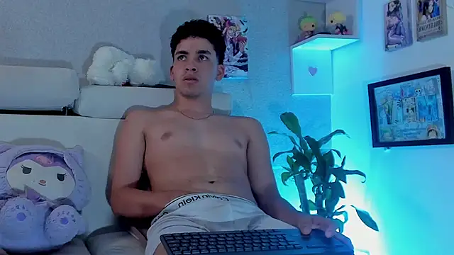strong_rock69 webcam