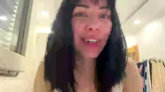 LuisaAlconcel webcam