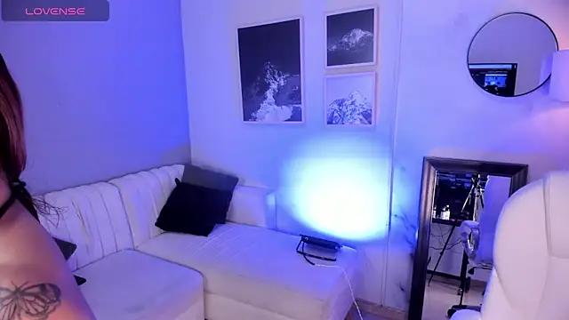 gamora_evans webcam