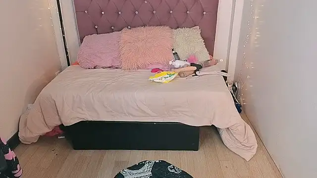 lizha_milf webcam