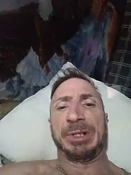 Mrluckstick webcam