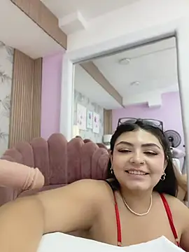 LunaRoose webcam