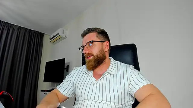 Findom_guy webcam