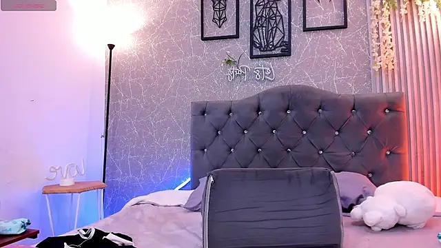 lana_gill1 webcam