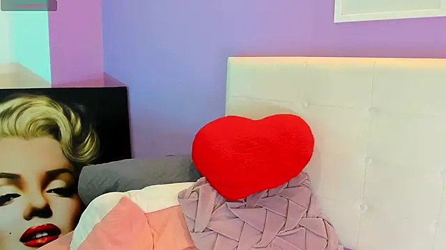 Charlotte11-11 webcam