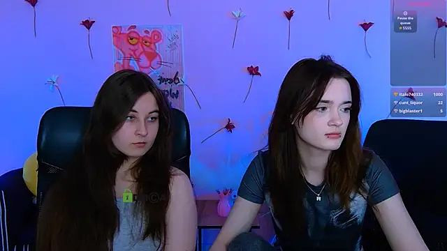 liana_kisses