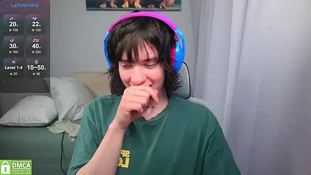 LeonBoykisser webcam