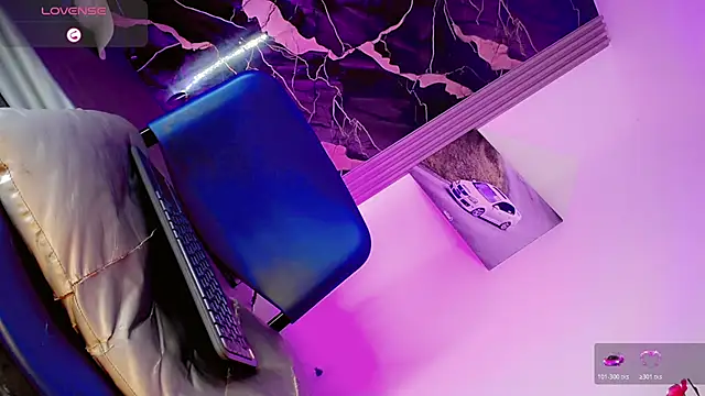 alessia__velvet webcam