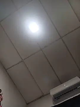 kanyat_ live sex cam