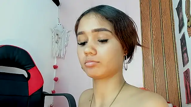 MarianaManzur