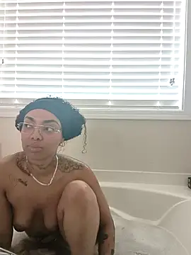 butterflybootyy webcam