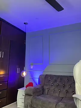 Rose_monroee webcam
