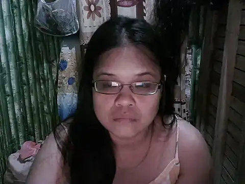 Hotty_babe23 webcam