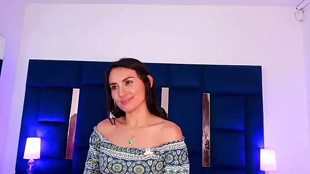 velvetlunaa_ webcam