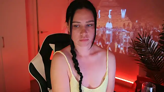 mmirraaa webcam