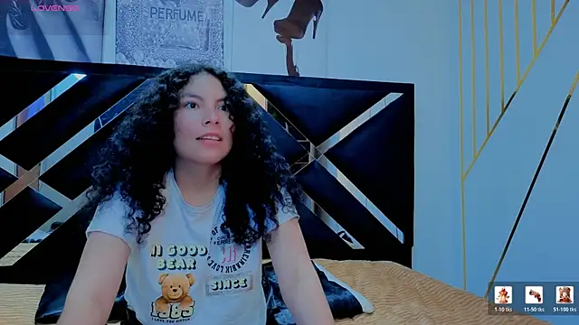Zoe-yanin webcam