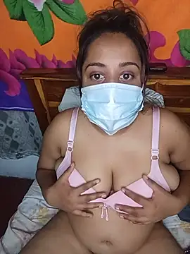suger_lips_99 - Suger_Lips_99's free webcam - UK Sex Cams