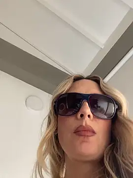 TatianaRico webcam