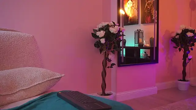 OlyviaDelight webcam
