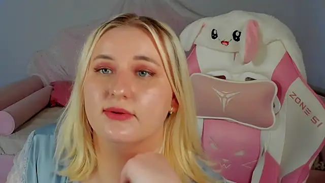 LioraArdyn webcam