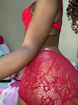 Lady-Amina webcam
