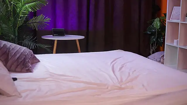 CataleyaSyrene webcam