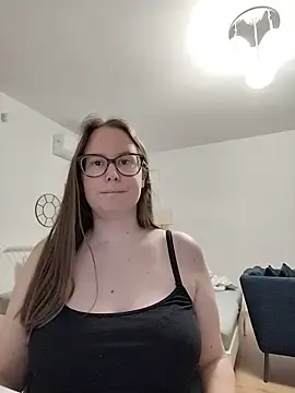 CelineThompson webcam
