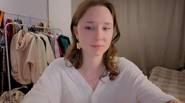 hunny_ines webcam