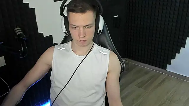 More_than_friend webcam