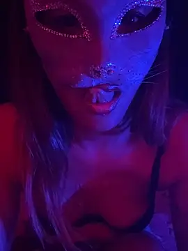 MiNniE_666 webcam